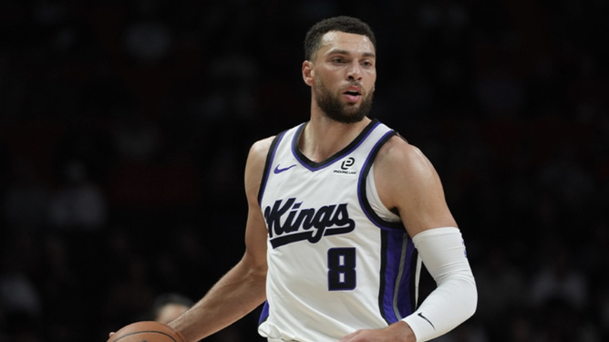 关于NBA总决赛冲刺阶段再迎强敌，芝加哥公牛强势反弹，主帅态度：质疑声仍在，更衣室氛围转暖的信息